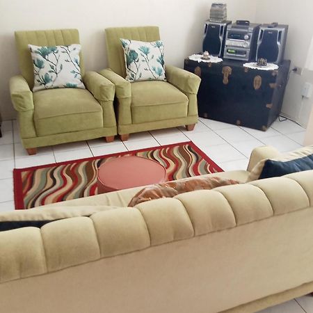 Cozy & Comfy Leilighet Portmore Eksteriør bilde